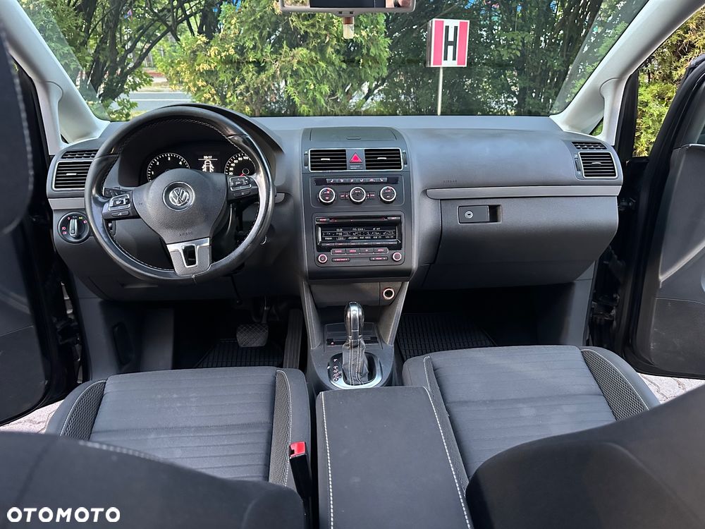 Volkswagen Touran 2.0 TDI DPF DSG Cup - 20