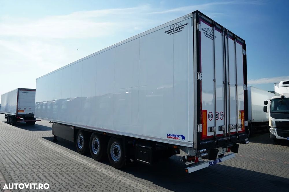 Schmitz Cargobull / REFRIGERAT / CU CÂRLIG / THERMO KING SLXI 400 / TRANSPALET / AXĂ DE RIDICARE / - 3