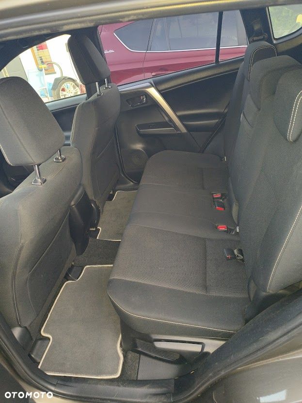 Toyota RAV4 Hybrid Selection 4x4 - 25