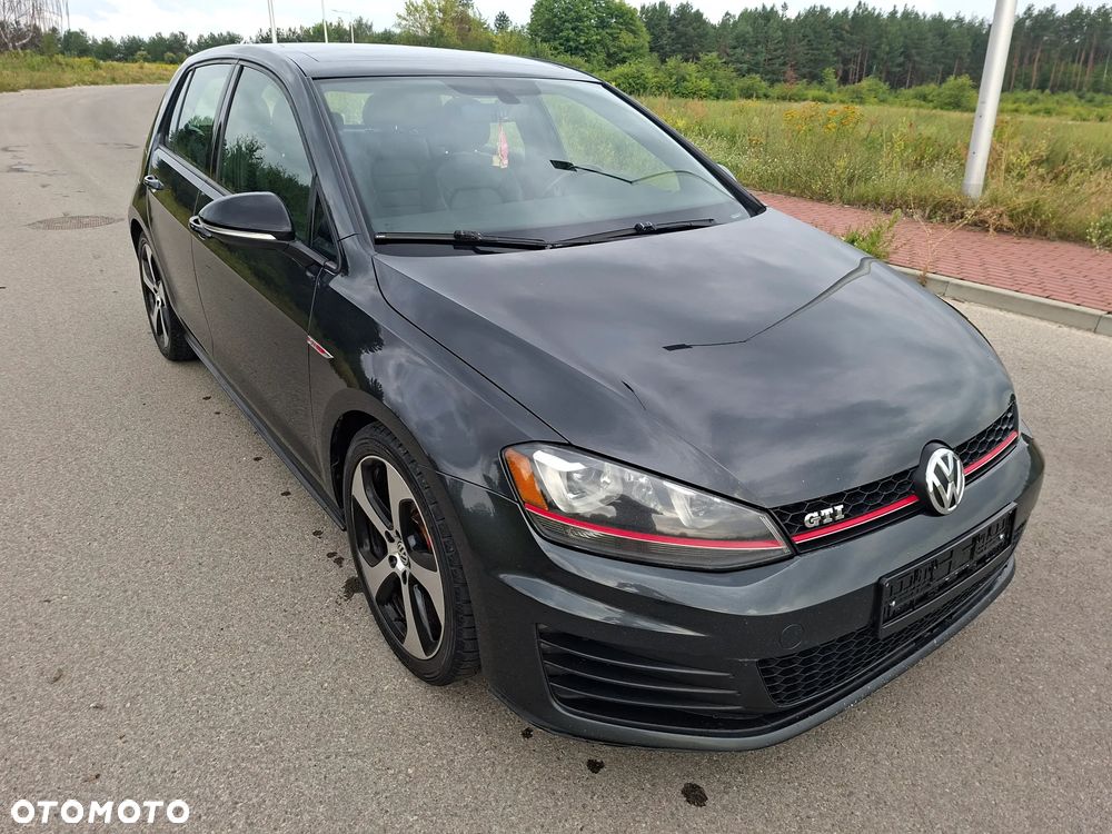 Volkswagen Golf 2.0 TSI BMT GTI - 4