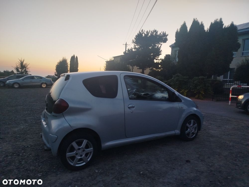 Toyota Aygo - 5