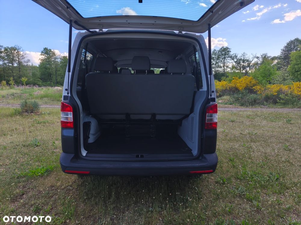 Volkswagen Transporter - 21