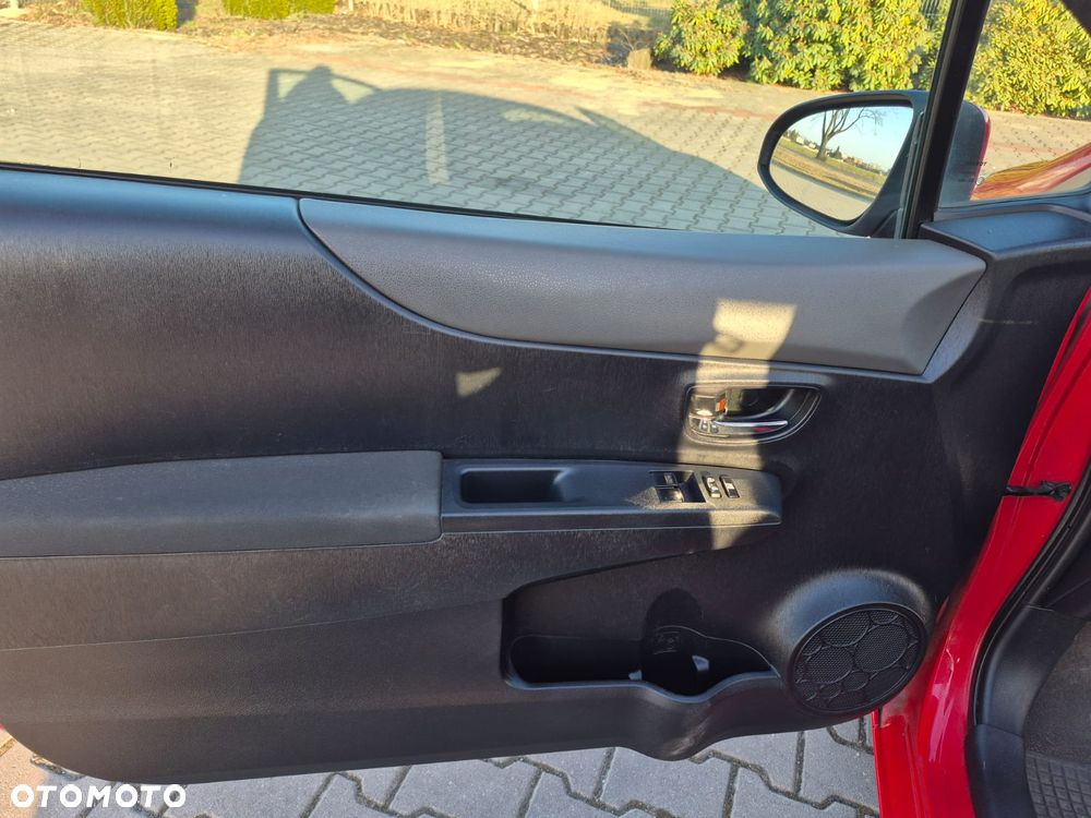 Toyota Yaris - 11