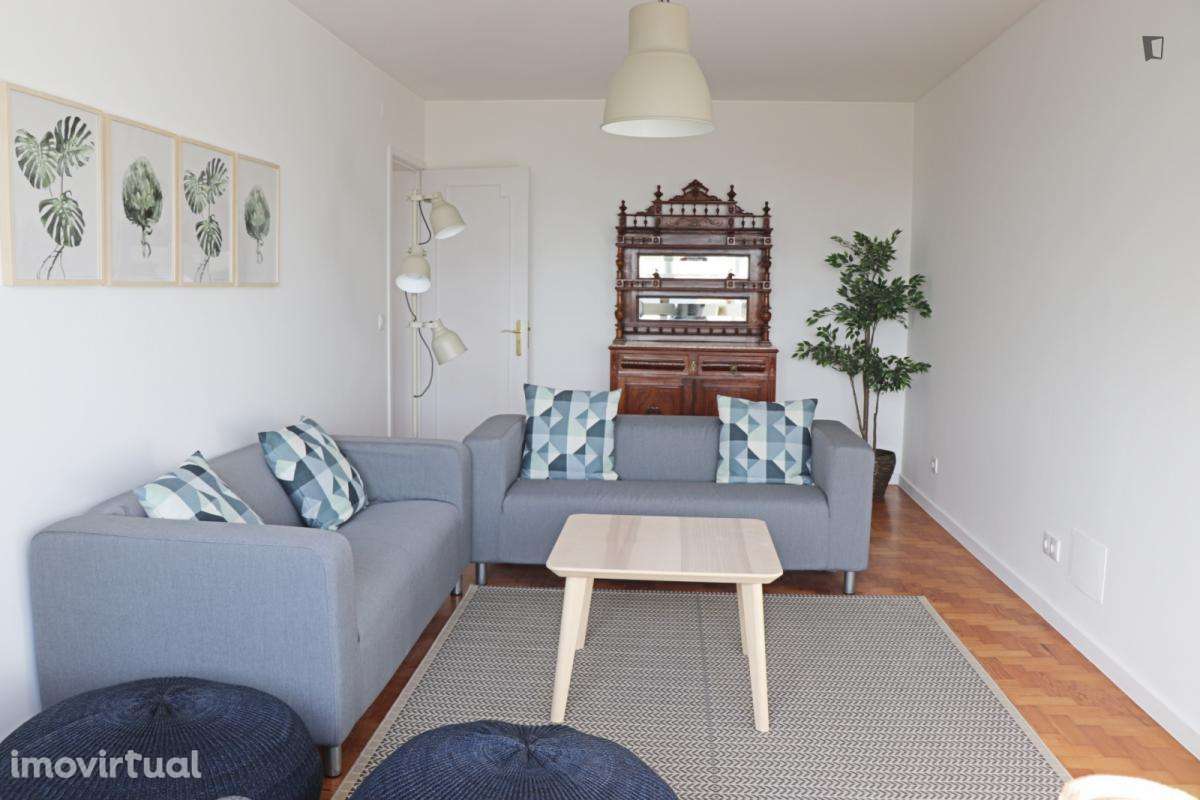 Quarto - localizado em Carcavelos Lisbon - Grande imagem: 5/23