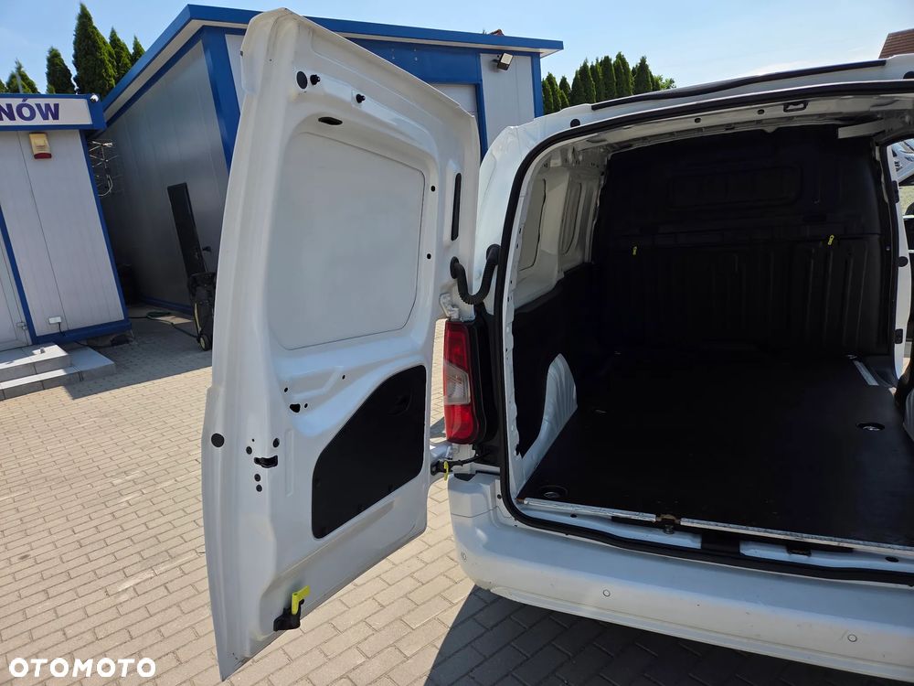 Opel Combo XL 1.5 CDTI Enjoy S&S - 19