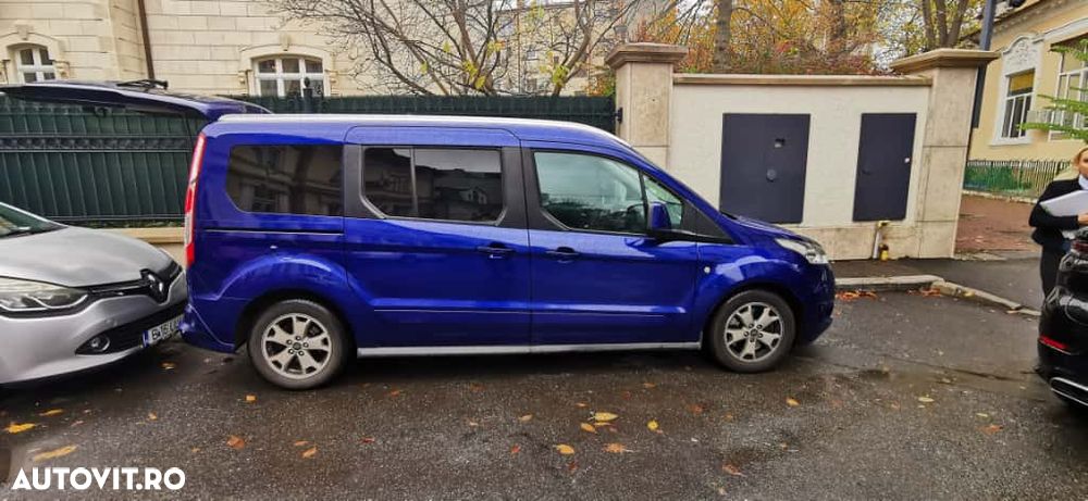 Ford Tourneo - 1