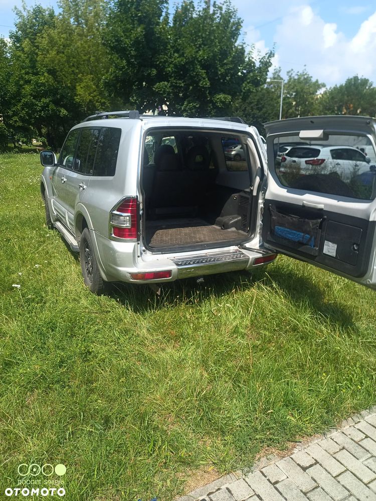 Mitsubishi Pajero 3.5 V6 GDI Elegance - 2