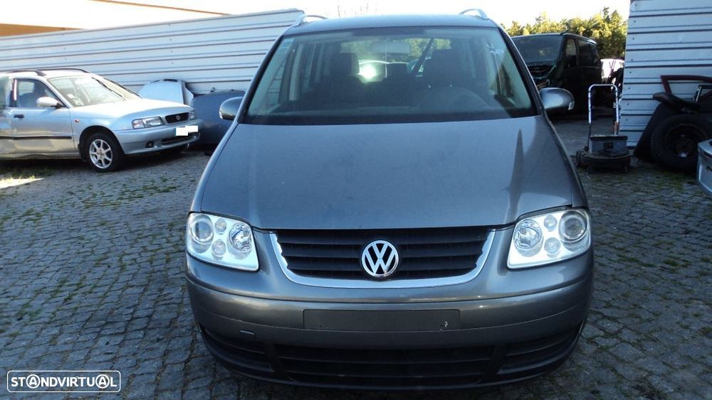 Volkswagen Touran 2.0 TDi 7Lug 2005 - Para Peças - 1