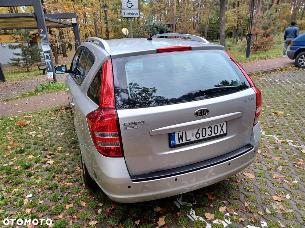 Kia Ceed Cee'd 1.6 Comfort - 3