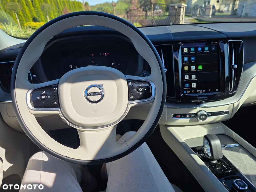 Volvo XC 60 B5 B AWD Ultimate Black Edition - 25