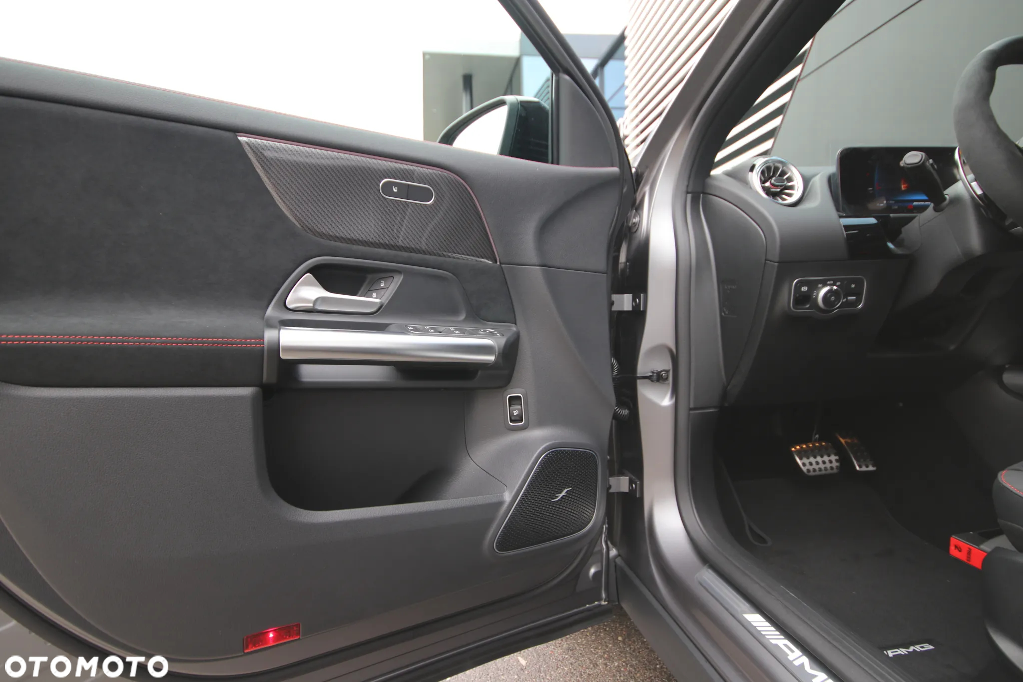 Mercedes-Benz GLA AMG 45 S 4-Matic+ - 13