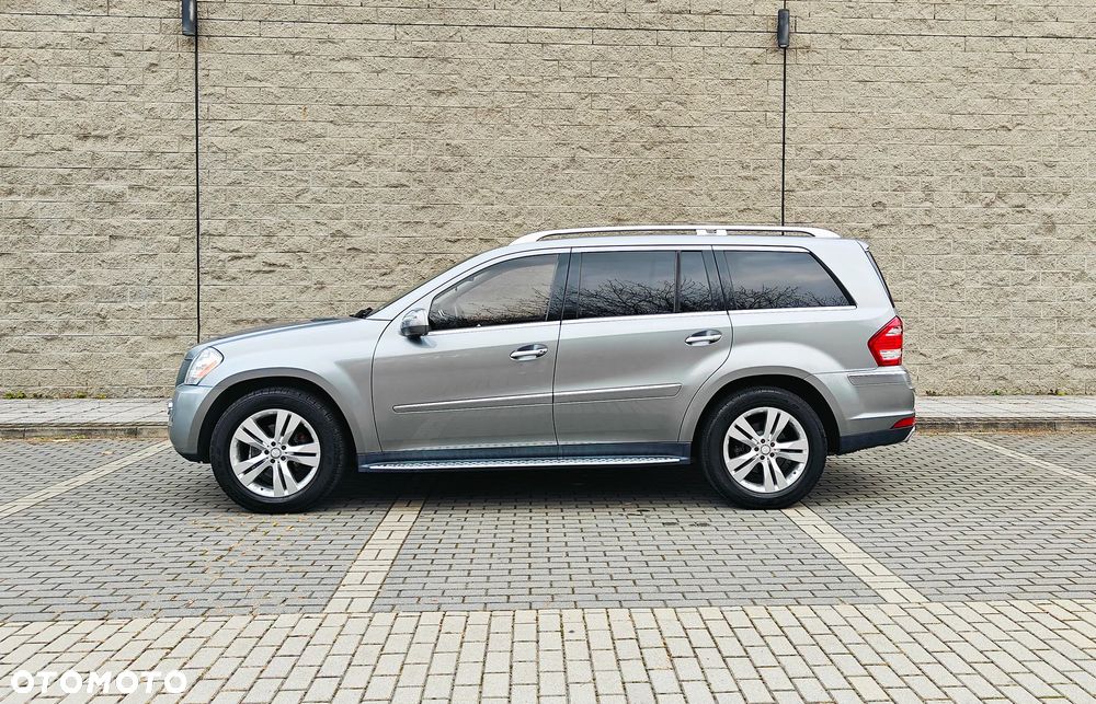 Mercedes-Benz GL 450 - 2