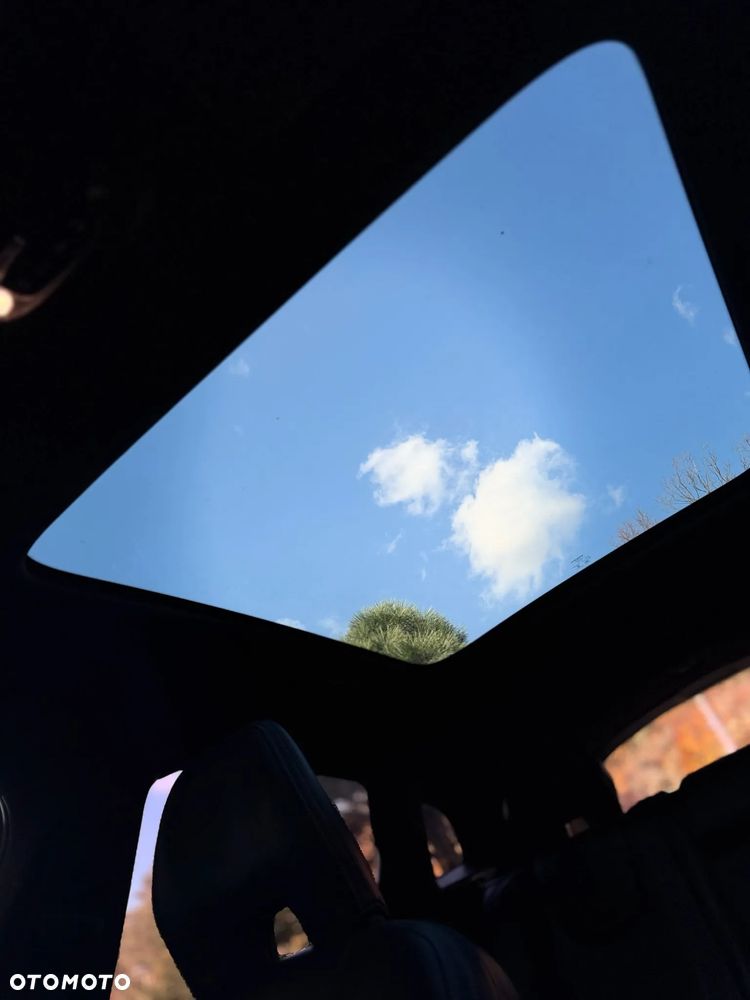 Volvo V40 D4 Drive-E R-Design Kinetic - 39