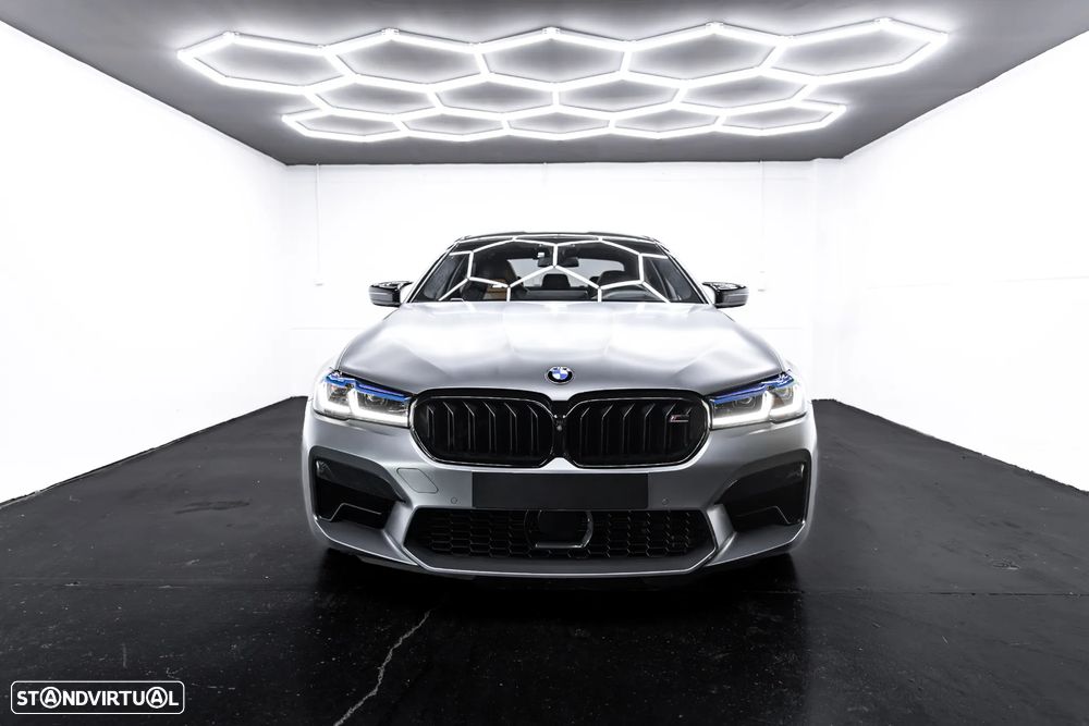 BMW M5 Competition - 8