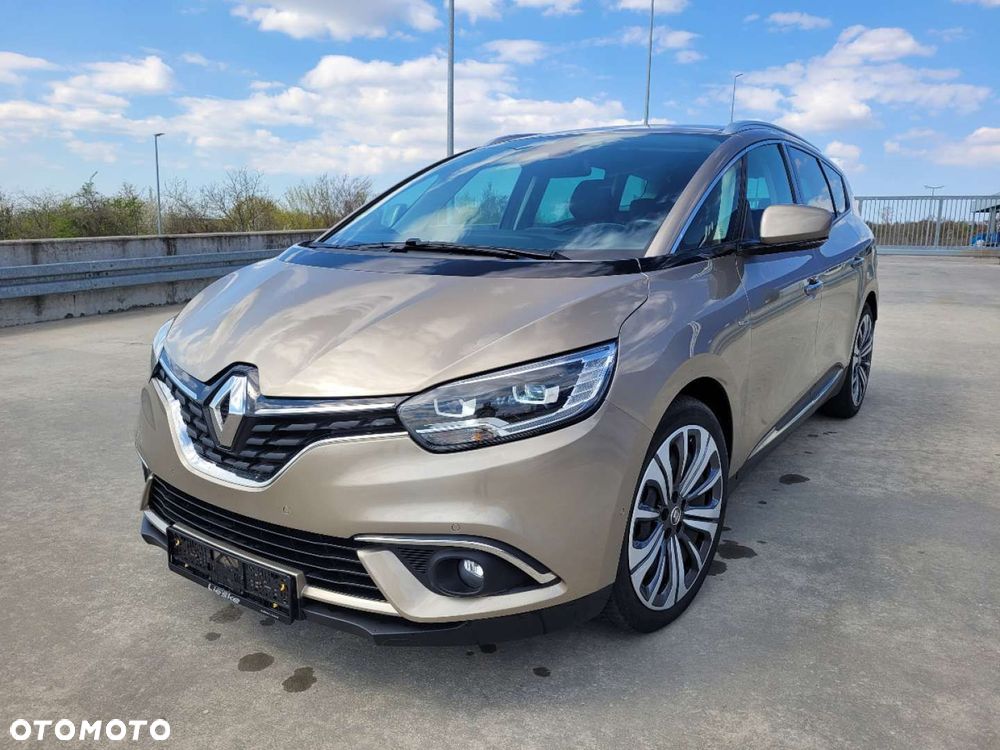 Renault Grand Scenic - 1