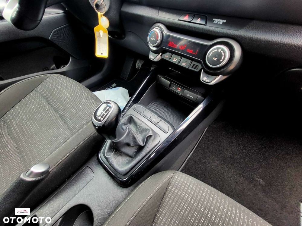 Kia Stonic - 25