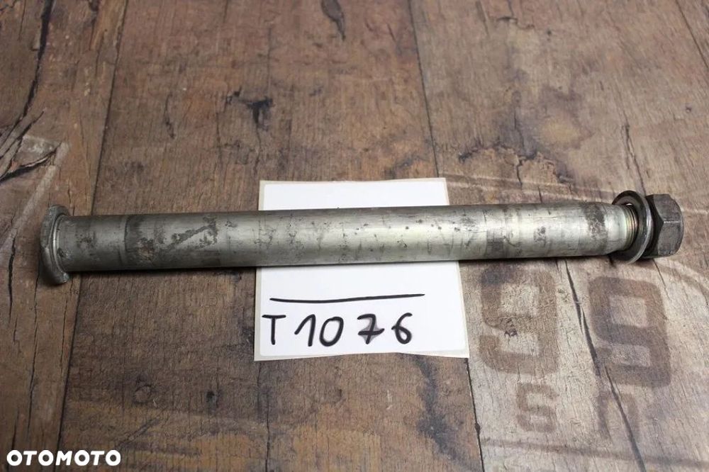 OŚ OŚKA TYŁ YAMAHA MT01 MT-01 - 1