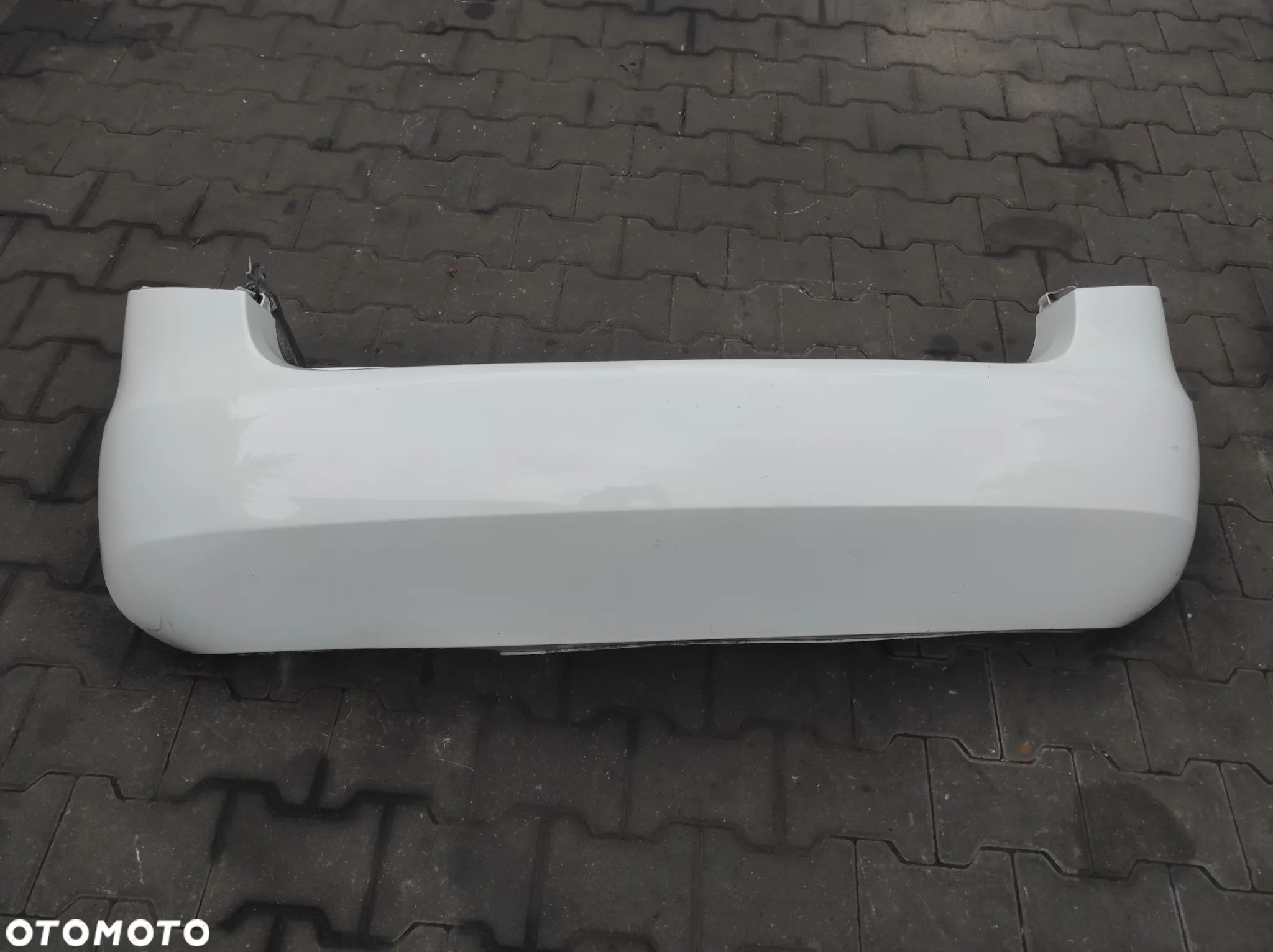 ZDERZAK TYŁ TYLNI SKODA FABIA 2 LIFT HB LF9E 1026 BIAŁY WYSYŁKA !!!!! - 1
