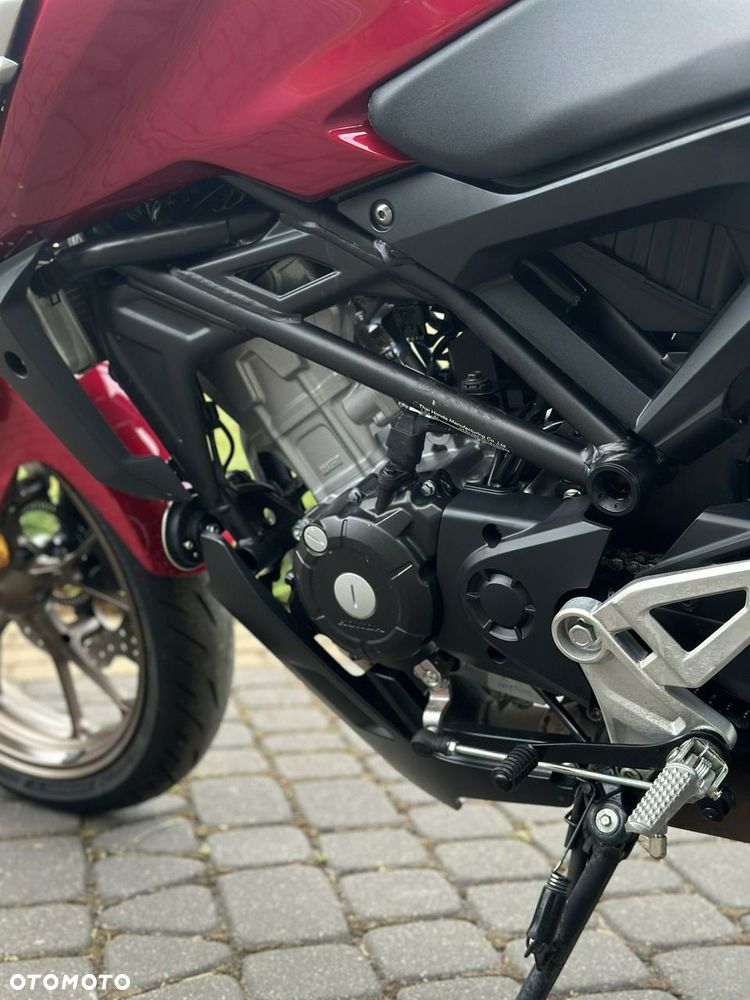 Honda CB - 10