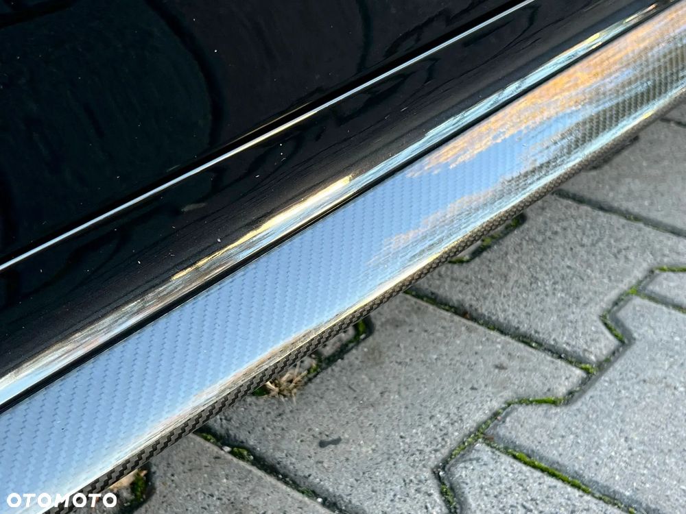 Mercedes-Benz SL 63 AMG - 14