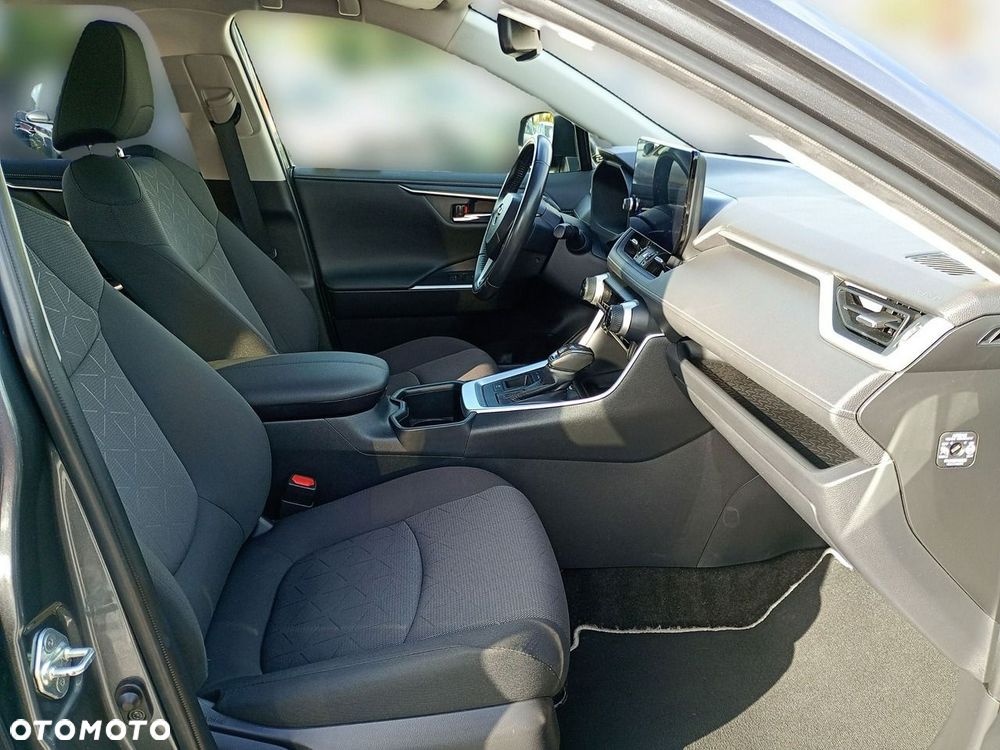 Toyota RAV4 - 26