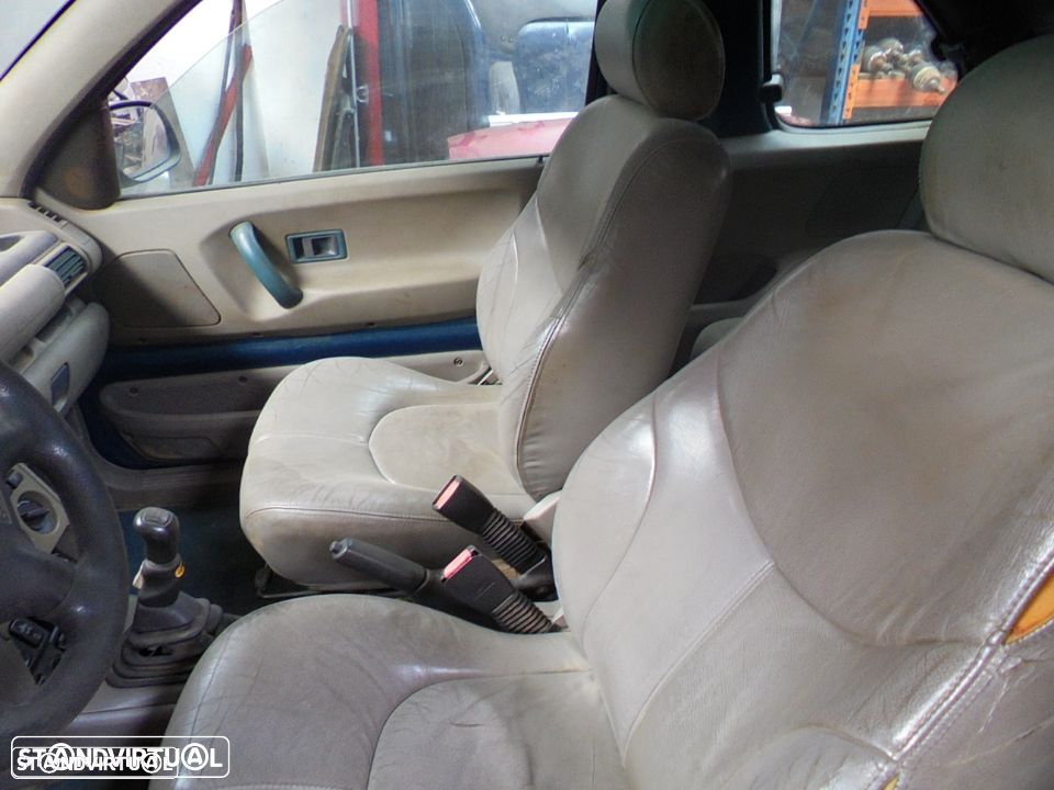 Land Rover Freelander 2.0 td de 1999 para peças - 6