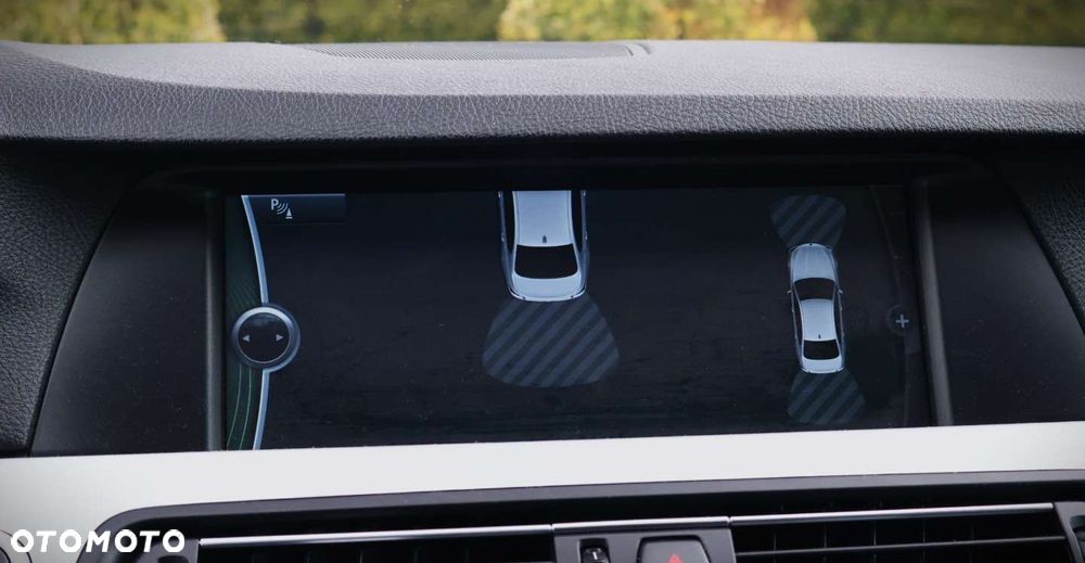 BMW Seria 5 - 28