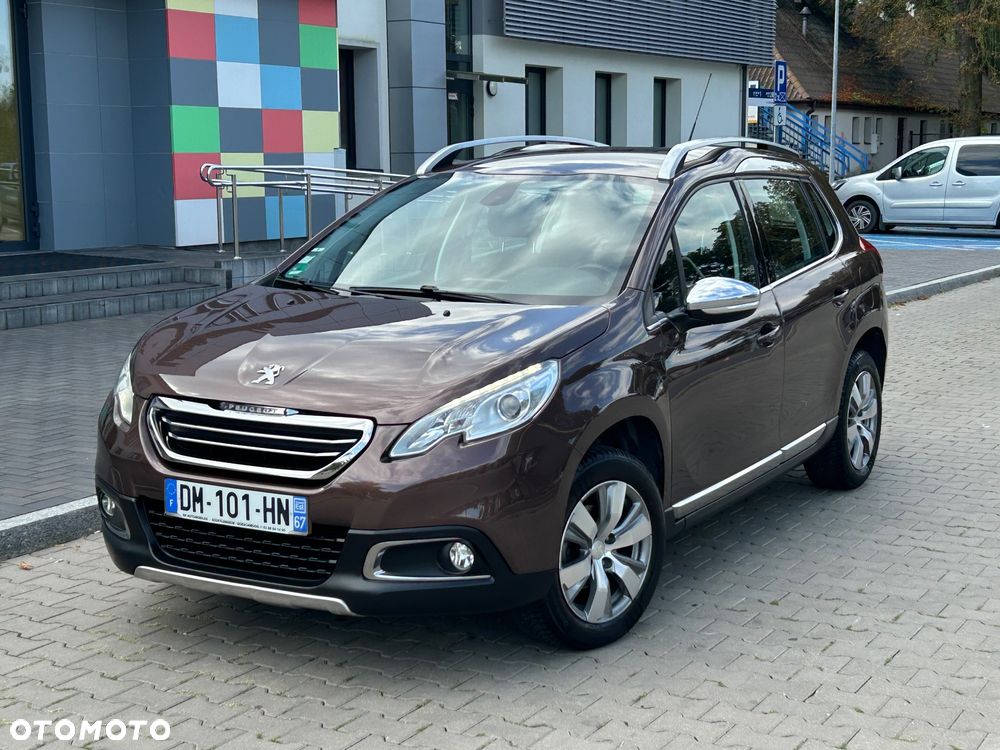 Peugeot 2008 1.2 VTi Allure - 1