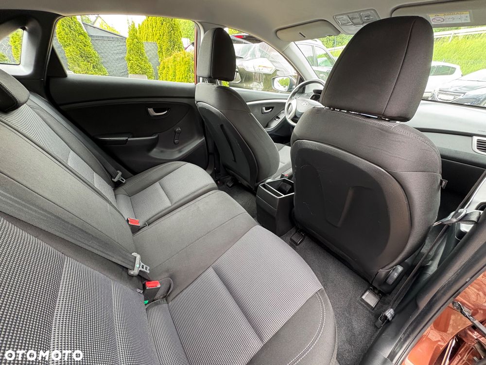 Hyundai i30 1.4 Classic - 21