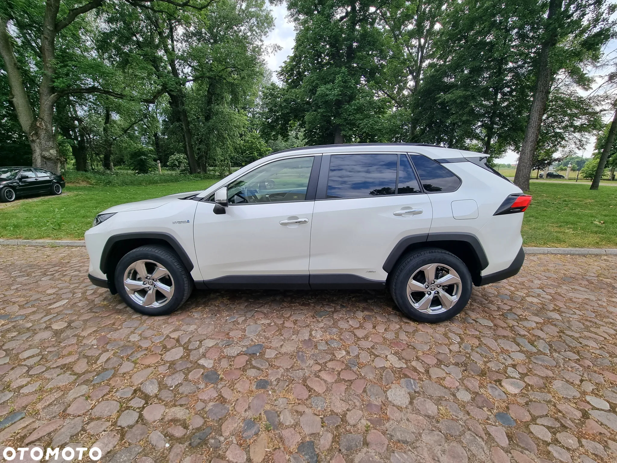 Toyota RAV4 - 7
