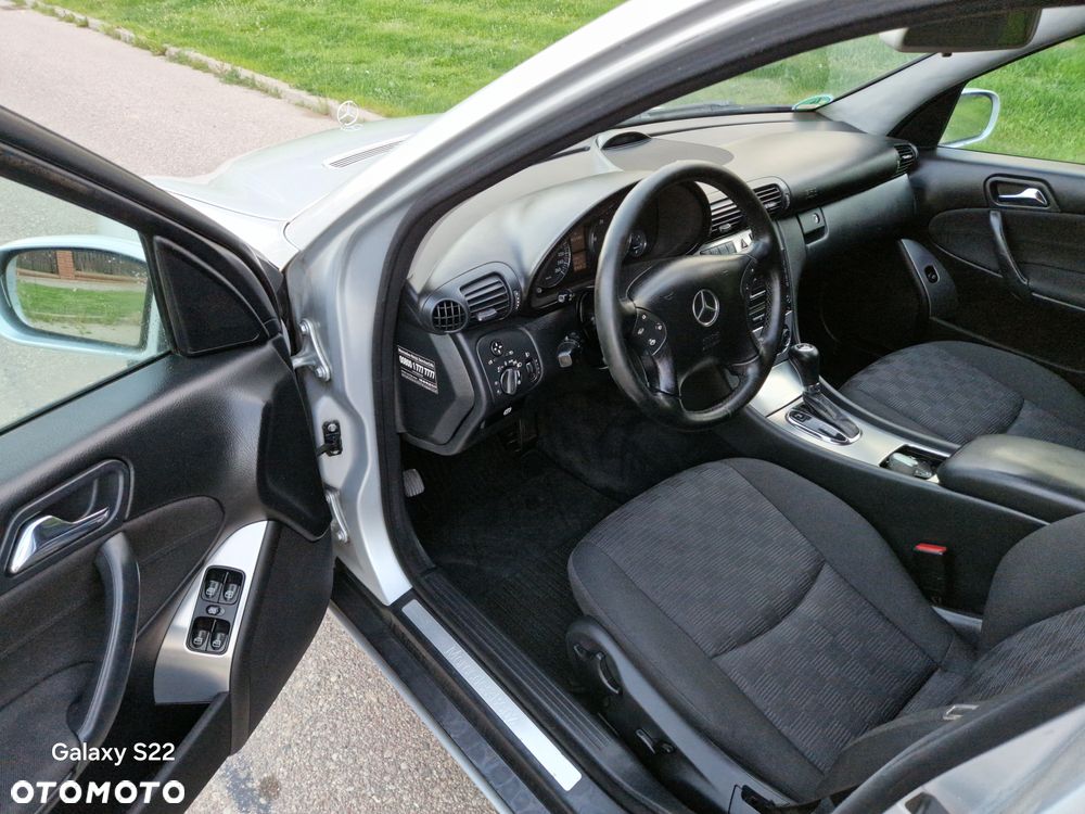 Mercedes-Benz Klasa C 200 CDI Automatik Avantgarde Sport Edition - 8