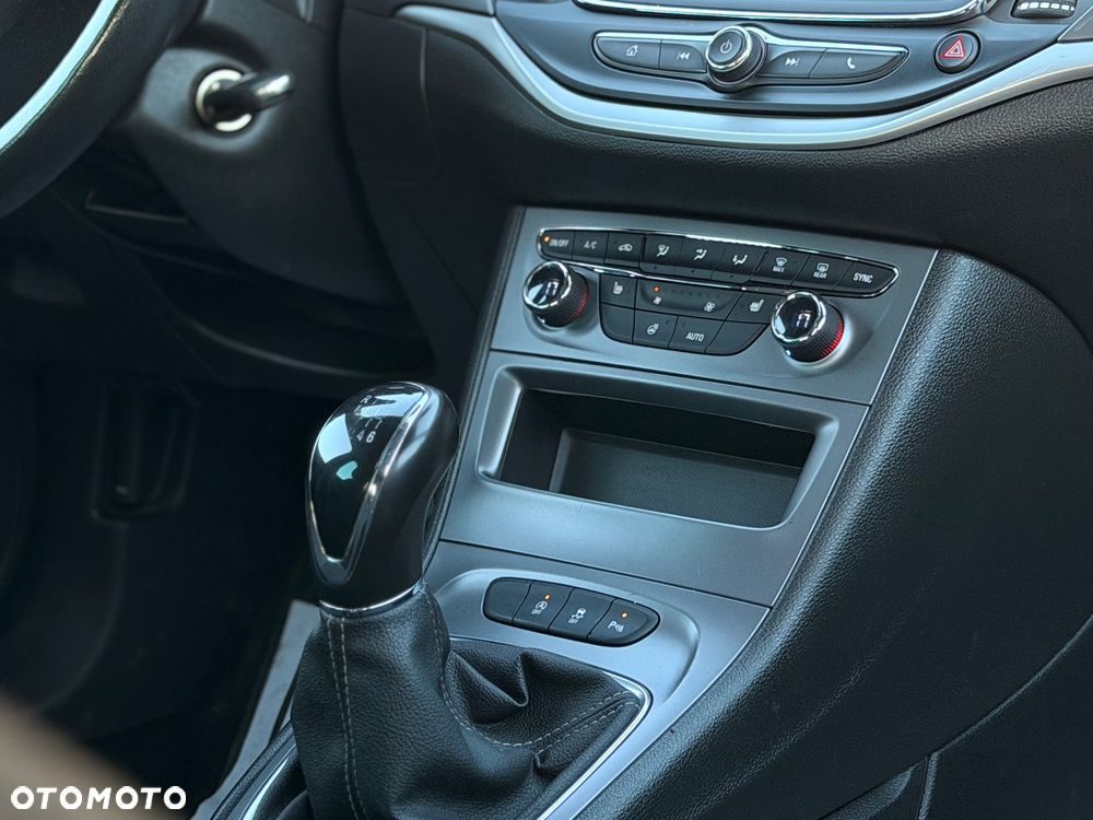Opel Astra 1.2 Turbo Start/Stop Business Edition - 13