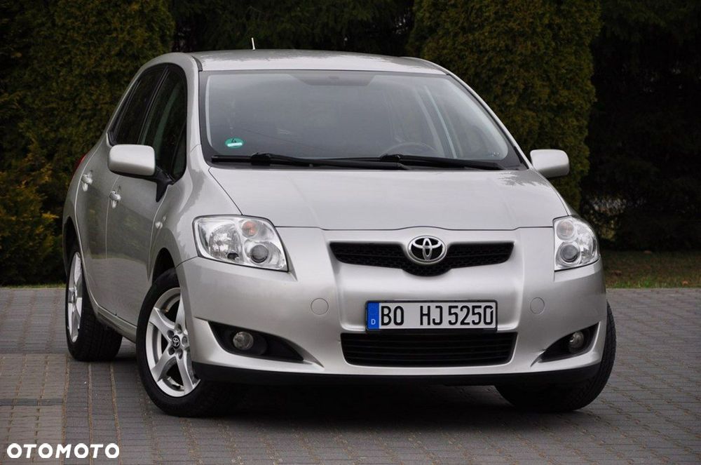 Toyota Auris - 8