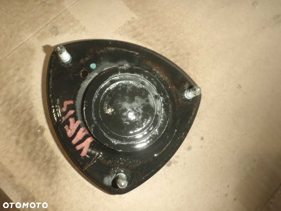 amortyzator sprężyna macperson poduszka toyota yaris I przód tył stan jak nowy - 9