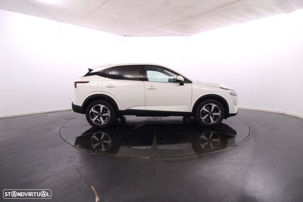 Nissan Qashqai 1.3 DIG-T N-Connecta LED Xtronic - 10