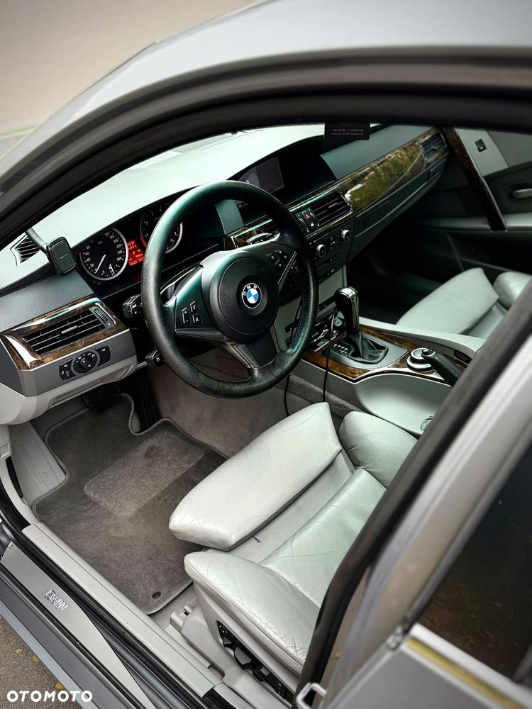 BMW Seria 5 - 27