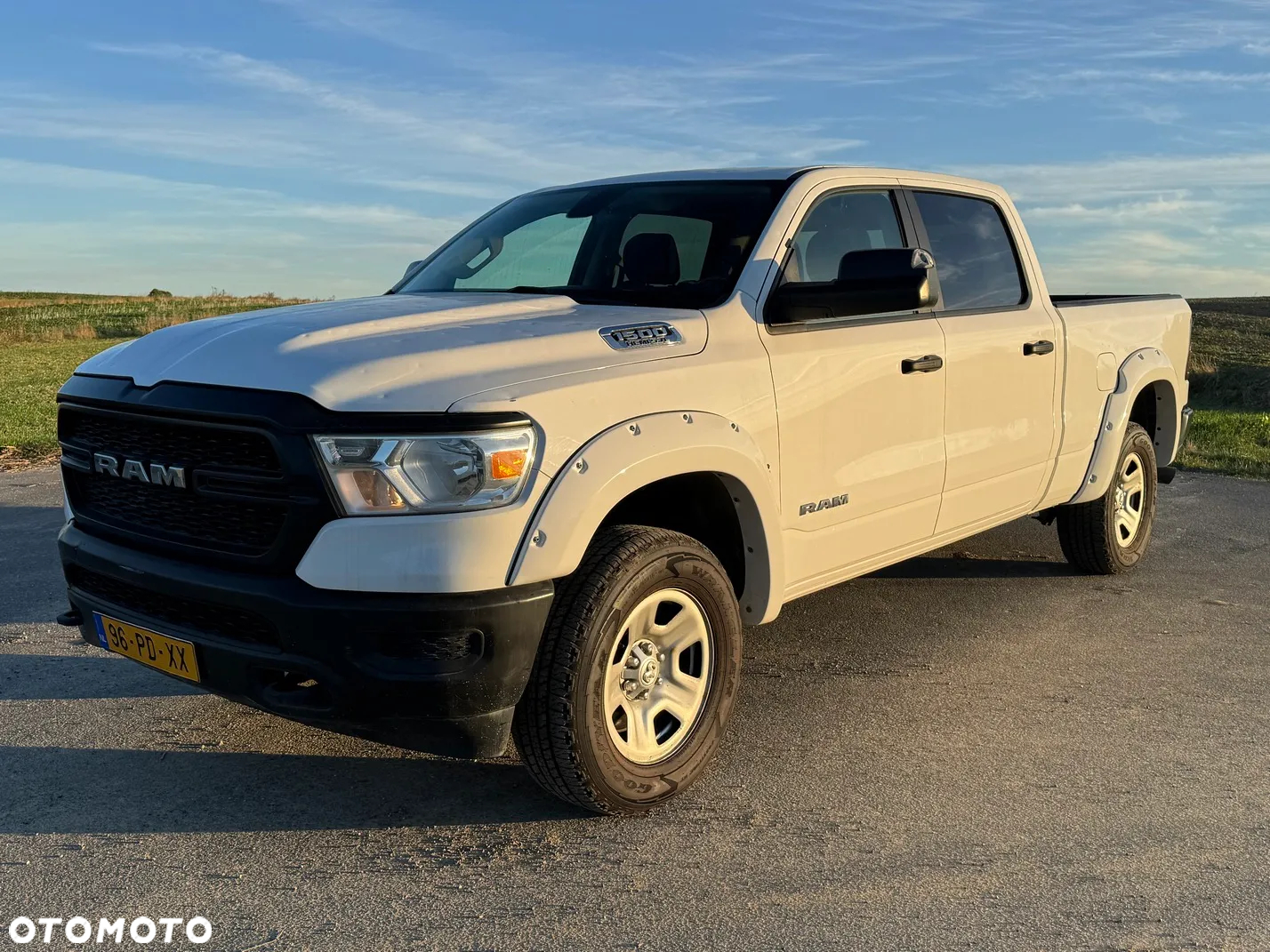 Dodge RAM 1500 5.7 4x4 - 3