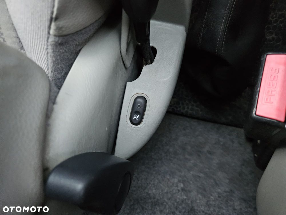 Renault Trafic - 16
