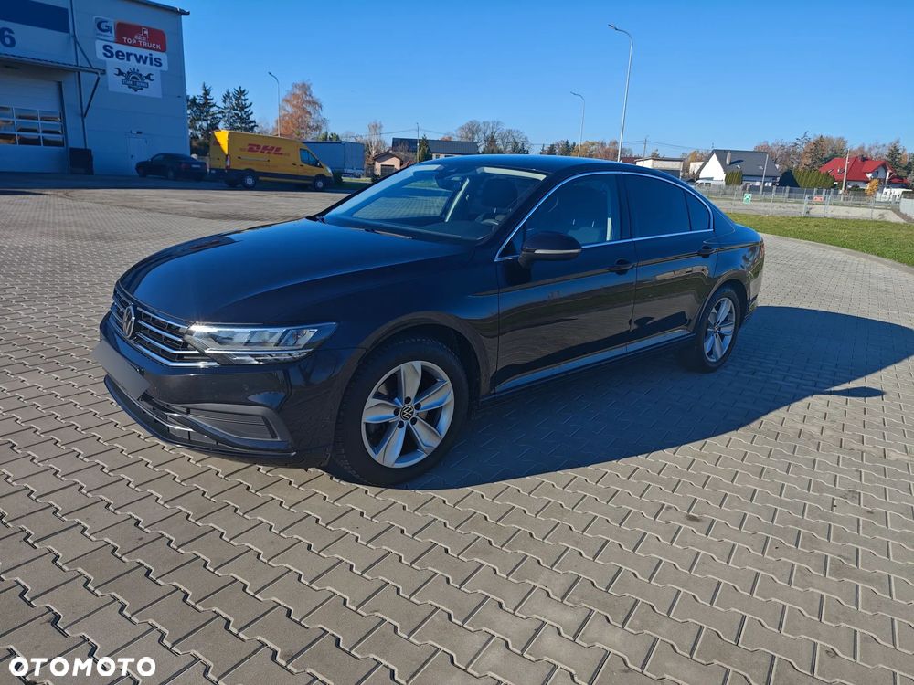 Volkswagen Passat 2.0 TSI Business DSG - 1