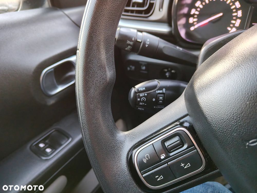 Citroën C3 1.2 PureTech Live - 21