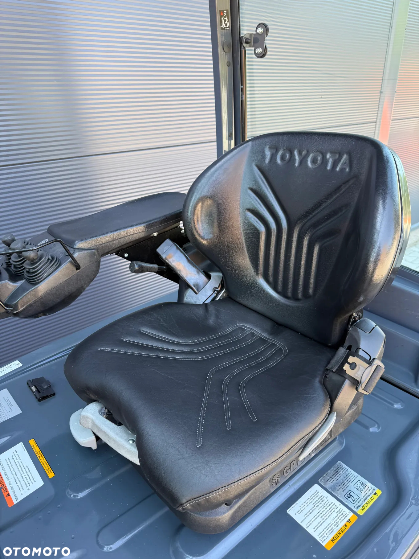 Toyota 8FBE20T - 8