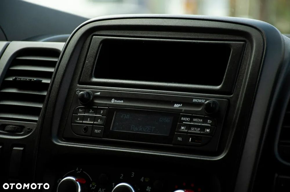 Renault Trafic - 19