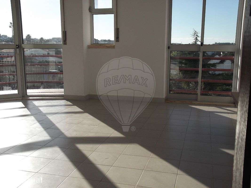 Apartamento T2 para arrendamento - Grande imagem: 3/15