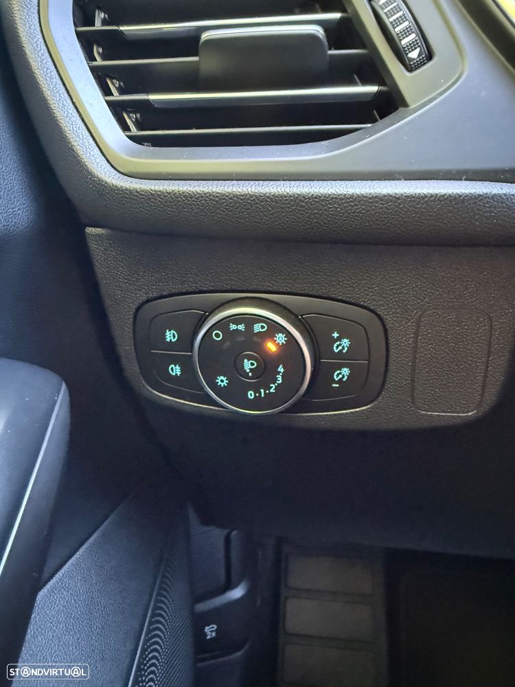 Ford Focus SW 1.5 TDCi EcoBlue Titanium Aut. - 20
