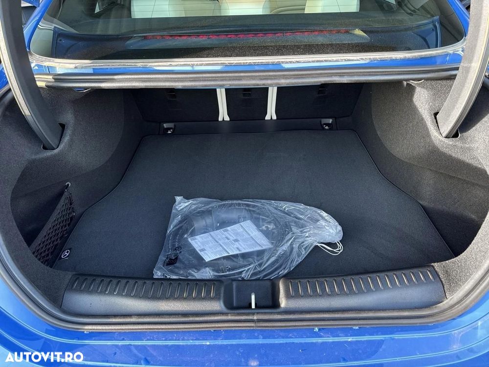 Mercedes-Benz CLA 250+ Coupe - 19