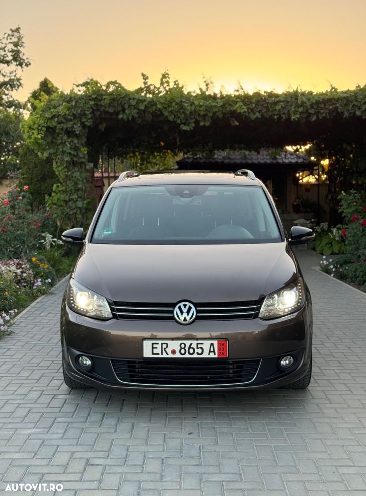 Volkswagen Touran 2.0 TDI Highline - 2