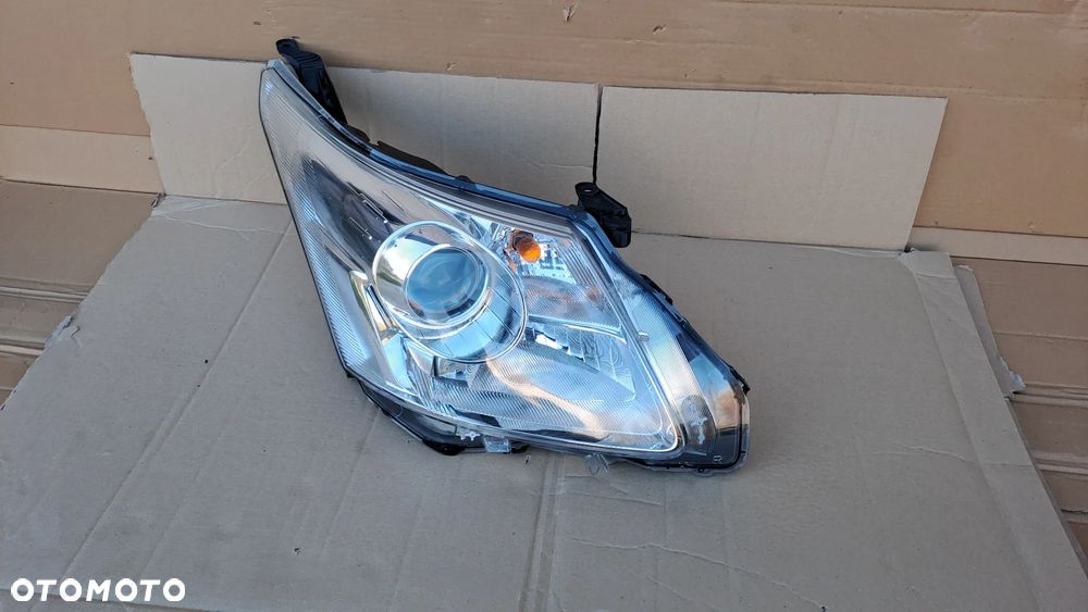 TOYOTA AVENSIS T25 08-11 PRAWA LAMPA SOCZEWKA H279GR-DE - 2