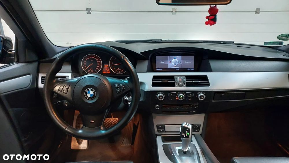 BMW Seria 5 530d xDrive Edition Sport - 24