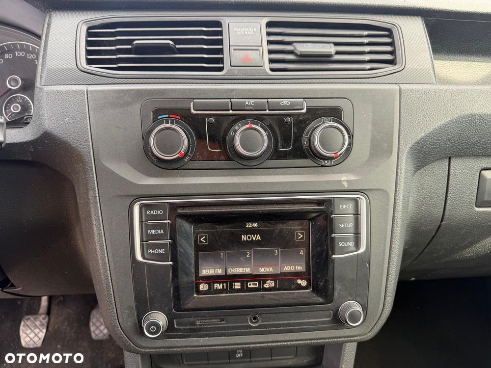 Volkswagen Caddy - 12