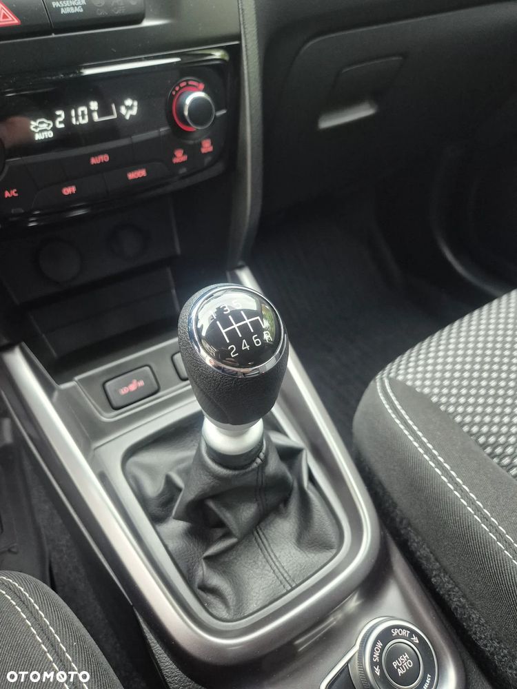 Suzuki Vitara - 24